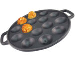24 cm Dia. Cast Iron Pancake Maker with Black Enamel Coating